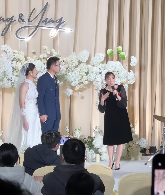 参加15年好友婚礼用河南话送祝福：中K8